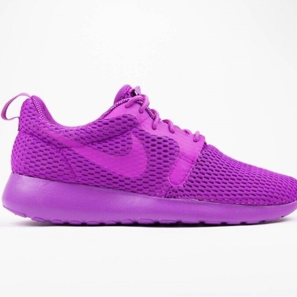 Nike Shoes - Nike Roshe One Hyperfuse BR Women's Shoe 7.5